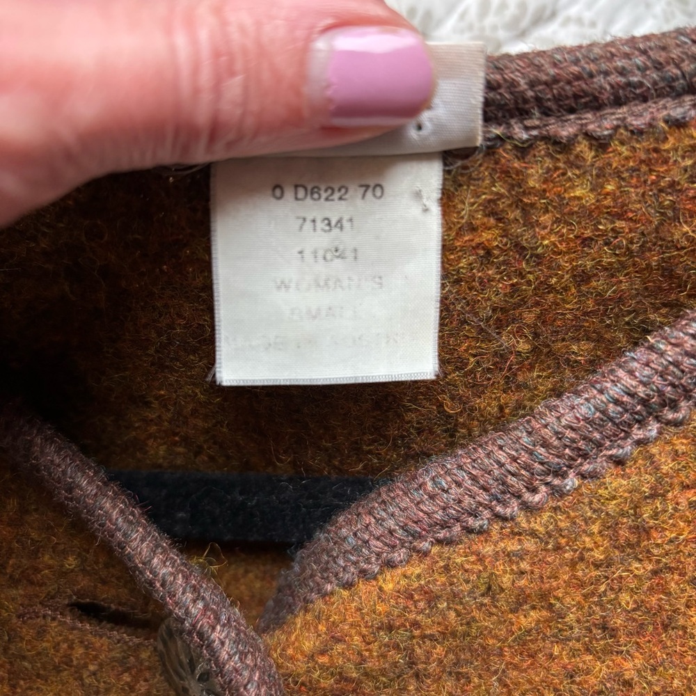 Vintage L.L. Bean 100% Wool Shirt Jacket / Sweater Blazer in Rich Camel Brown - Picture 6 of 6